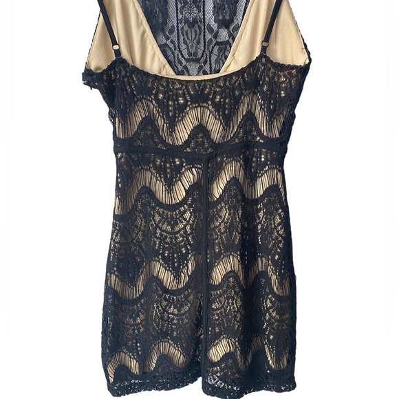 Tobi Black Tan Lace Spaghetti Strap Mini Dress XS - Picture 6 of 7
